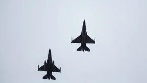 Upad na teritoriju NATO-a! Dva drona probila granicu Rumunije, podignuti F-16 