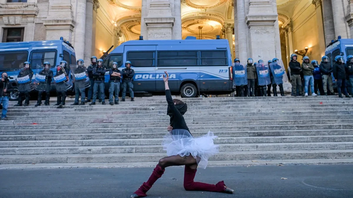 Sukobi u Rimu, studenti pokušali da probiju policijske barijere: Dok ne blokiramo svaku arteriju u ovoj zemlji