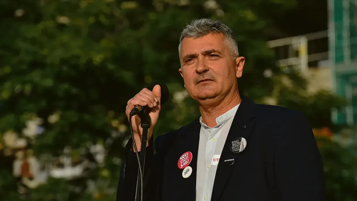 Kakav blam i krindž: Pogledajte ponašanje Srdanovića u Vranju