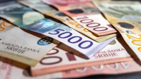 Istorijski rast prosečne srpske plate sa 331 na 1.200 evra, a stiže i povećanje 1. decembra