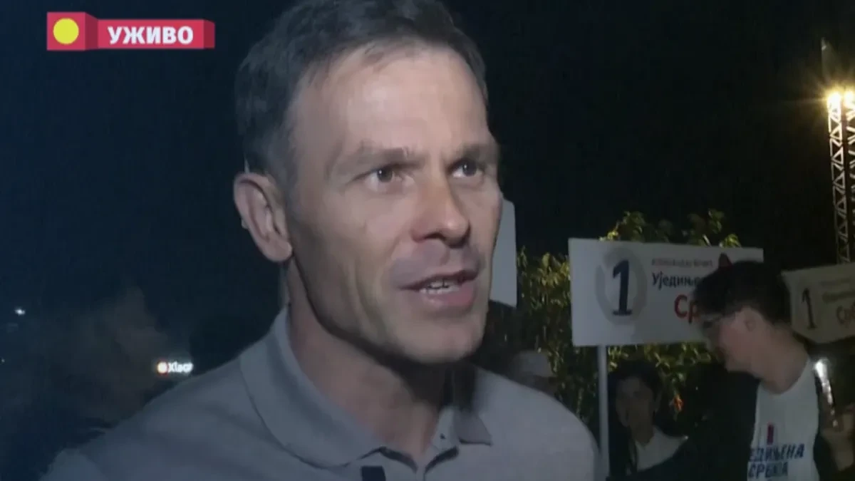 "Jurenje sekirama, da plivamo u Dunavu... je l' to politika?" Siniša Mali: Videli ste juče blokadersku listu, jasno je rekla da je Srebrenica genocid