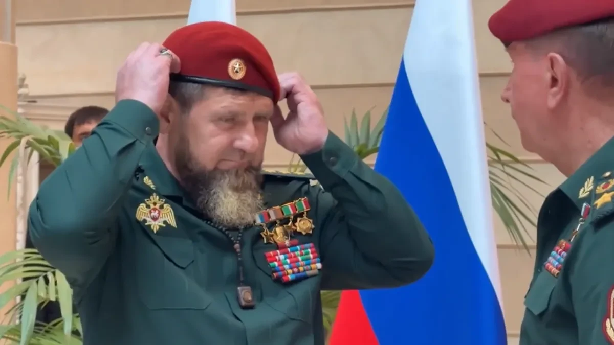 Tajna "krapove" beretke: Evo kako je Kadirov postao general ruske vojske
