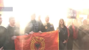 Opet divlja šiparska falanga! Vijore se zastave UČK