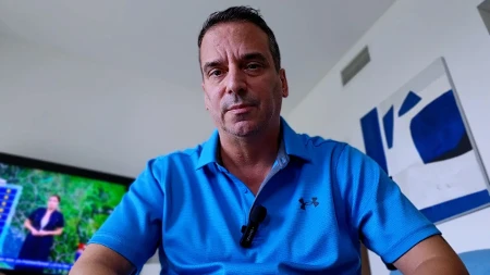 Piper upozorio mlade ljude da ne budu naivni kao što je on bio 5. oktobra 2000. godine