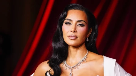Ne 1, ne 2, nego... Koliko dadilja pomaže Kim Kardašijan u odgajanju dece, ovo je hit