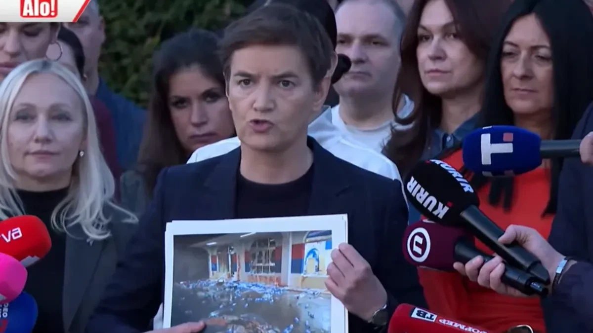 Blokaderi sekirom i šipkama napadaju ljude, pa glume žrtve: Monstrouzan spisak nasilja "studentske" liste