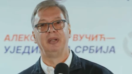 "Meni ne naređuje niko spolja" Vučić poslao snažnu poruku: Služim samo svom narodu! (VIDEO)
