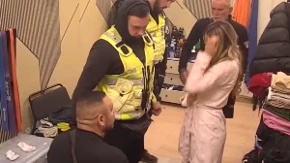 "K**vo prokleta, treba da umreš!" Jezive scene u Eliti, Car pljunuo Aneli u lice, obezbeđenje skočilo 