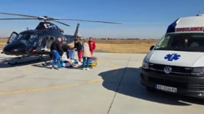 Bolesno dete (13) helikopterom prevezeno iz Banjaluke u Beograd: Smešteno u bolnici u Tiršovoj