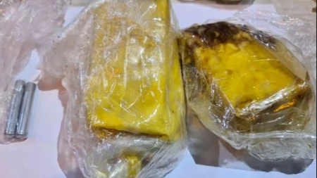 U rancu nosili kilogram kokaina i smesu nalik eksplozivu! Policija uhapsila dvojicu kod Novog Pazara