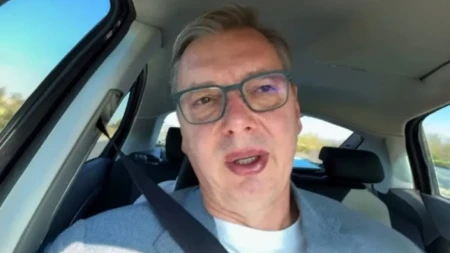 "Onaj kamen za kupus ih odlično predstavlja!" Vučić odgovorio na histeriju i uvrede blokadera: Mnogo sam srećan zbog vaše nervoze