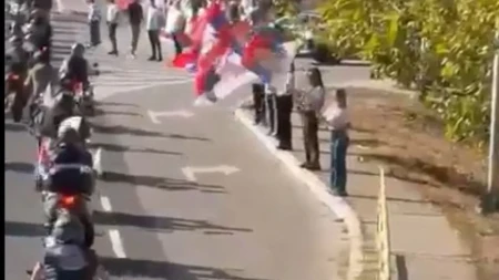 Obrenovac: Omladina SNS i građani uz Vučića, za Ujedinjenu Srbiju!