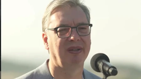 „Takav se neće roditi ni za nekoliko vekova!“ Građanin iznenadio Vučića, njegov odgovor još više odjeknuo (Video)