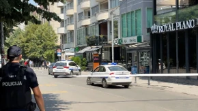 Tinejdžerka gotovo godinu dana bila žrtva seksualne eksploatacije?! Uhapšen muškarac (39), privedena i njena majka