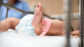 Ćerki momentalno promenili ime: Roditelji nisu mogli da ga podnesu, evo kako se sada zove