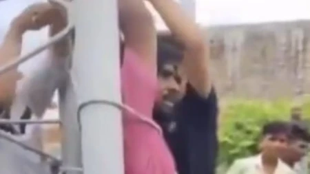 Nije ni slutio šta će mu se dogoditi! Tehničar došao da popravi mrežu, a meštani mu priredili pakao