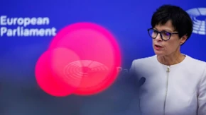 Marti Kos se omaklo, konačno rekla ono što Brisel godinama krije: Evo zašto Srbija ne otvara klastere i šta EU zaista traži od nas!