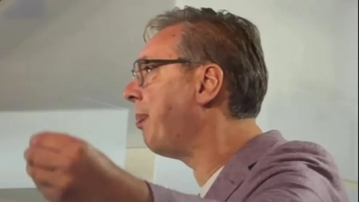 "Ne damo vam da uništite Srbiju" Vučić: Hteli bi da nam vrate lopove (VIDEO)
