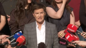 Brnabić udarila na CRTA: „Nisu nepristrasni posmatrači, već politički akteri na ovim izborima“