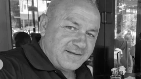 Umro pevač u 63. godini života od posledice srčanog udara, kolege se opraštaju