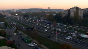 Beograd paralisan! Kilometarske kolone na Gazeli, ogroman saobraćajni špic na mostovima