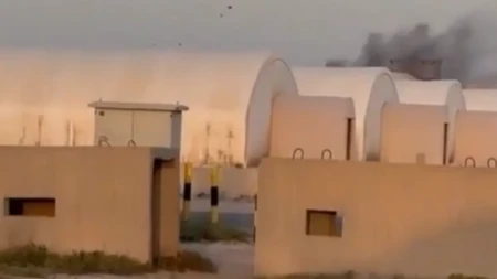 Američka vojsak se povukla! Zasuli ih raketama i dronovima, objavlljeni snimci udara (VIDEO)