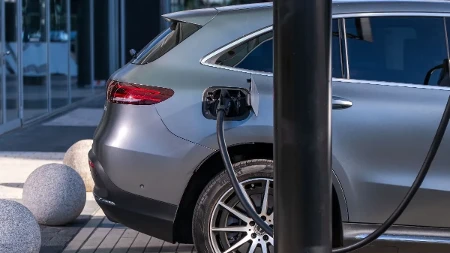 Kupovina električnog automobila može skupo da košta - kome se isplati, a kome ne?