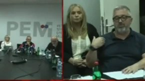 Skandal na saslušanju u REM-u: Dok je Vučićević govorio, sa telefona članice odjeknulo „Pumpaj, pumpaj“