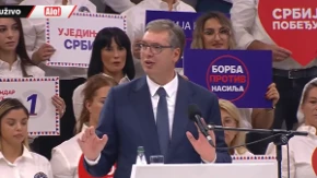 „25. oktobra su izbori, kad se vodi odlučujuća bitka“ Vučić u Kragujevcu: Biće najteža do sada jer je velika sila udarila na našu zemlju
