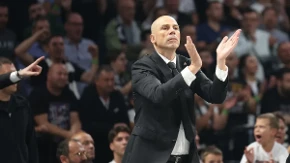 Otkriveno: Evo šta je trener Penjaroja rekao igračima u svlačionici