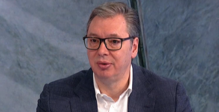VUČIĆ UPOZORAVA NA ALARMANTNO STANJE Deca ne znaju osnovne istorijske činjenice, dokle smo to došli?
