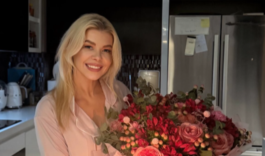 VELIKO SLAVLJE U DOMU KARIĆA Danijela ne skida osmeh sa lica! (VIDEO)