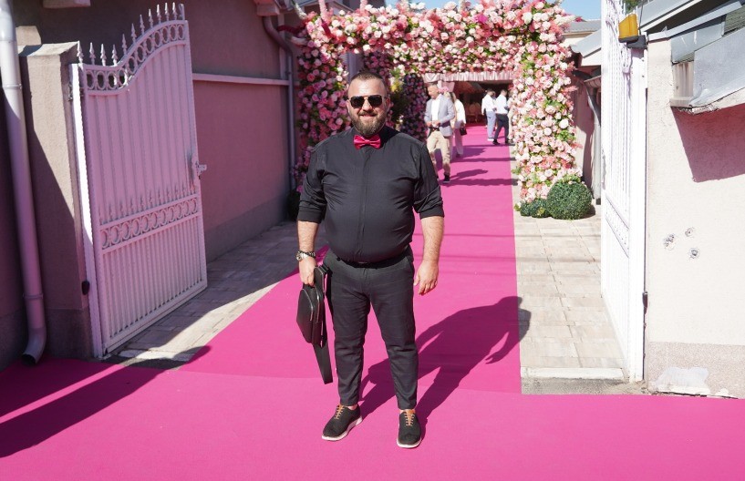 "RAZVELI SMO SE" Poznati harmonikaš otkrio sve o krahu braka