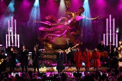 ŠALJE POZDRAV NAKON 7 GODINA Zvezda gasi omiljeni šou, ljudi u šoku čitaju oproštajnu poruku