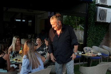 "ODRIČEM SE SVOGA SINA!" Voditelj šokirao rečima: "Samoubio bih se"