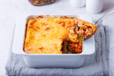 Jeftino, a miriše na more: Grčki bujurdi iz rerne osvaja ukusom – gotov za 20 minuta (RECEPT + VIDEO)