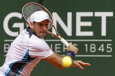 LAJOVIĆ PUŠTEN IZ BOLNICE Evo u kakvom se stanju nalazi srpski teniser nakon teške povrede