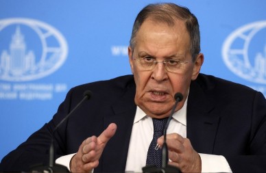 LAVROV PESIMISTIČAN ''Dug put je pred nama, pregovori o okončanju rata su u toku'' 