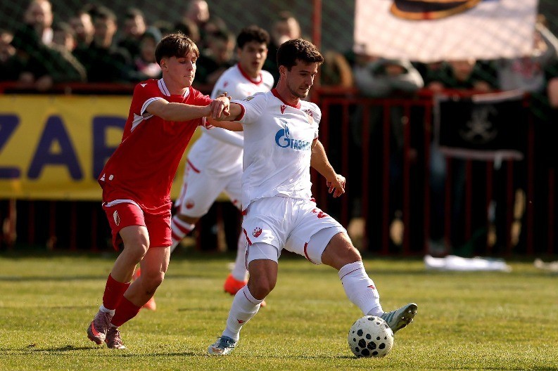 BUDUĆNOST DOBANOVCI - CRVENA ZVEZDA Golčina Hendela za overu pobede - 1:4
