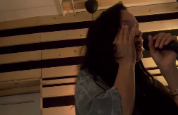 TRUDNA EDITA RONI SUZE Zapevala emotivnu baladu, pa se slomila na komade! (FOTO)