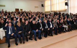 PREDSTAVNICI SRBA NA KIM USVOJILI DEKLARACIJU Traže ostvarivanje osnovnih prava