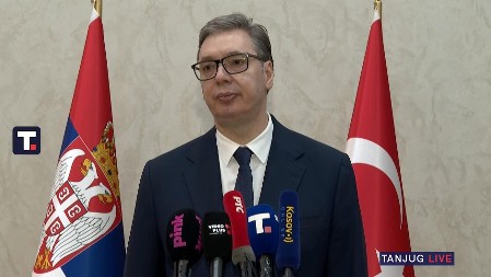 "OVO JE SAMO KREŠENDO, DALJE NI REČ NEĆU REĆI" Vučić o napadima na njegovu decu