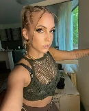 "VEĆ GODINAMA TRPIM PRETNJE" Pevačica neće više da ćuti, direktno se obratila njima!