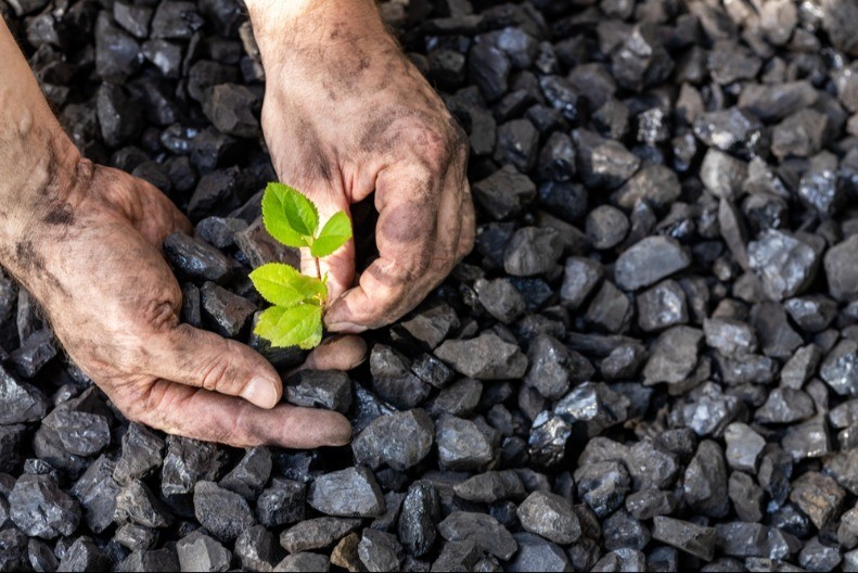 Okidač promena - cene ugljenika u EU padaju, globalna tržišta na udaru