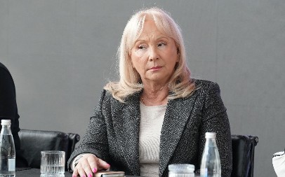 POSEBAN DAN ZA ŠAULIĆEVU UDOVICU Osvanula porodična fotografija, Goca nikad srećnija! (FOTO)