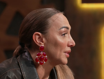 SAHRANA MAJKE GOGE SEKULIĆ Ovaj muškarac se ne odvaja od nje, tužan prizor na groblju u Sremčici