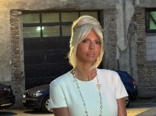 ŠOK! Jelena Karleuša prodaje luksuznu vilu na Dedinju, a evo i koliko traži za nju!