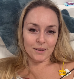 PLANINA UVEK DRŽI KARTE U SVOJIM RUKAMA Lindzi Von se oglasila iz bolničkog kreveta: Kada zatvorim oči...