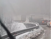 DRAMATIČNI SNIMCI SNEŽNE VEJAVICE KOJA JE U SEKUNDI POGODILA SRBIJU Zavejani putevi 