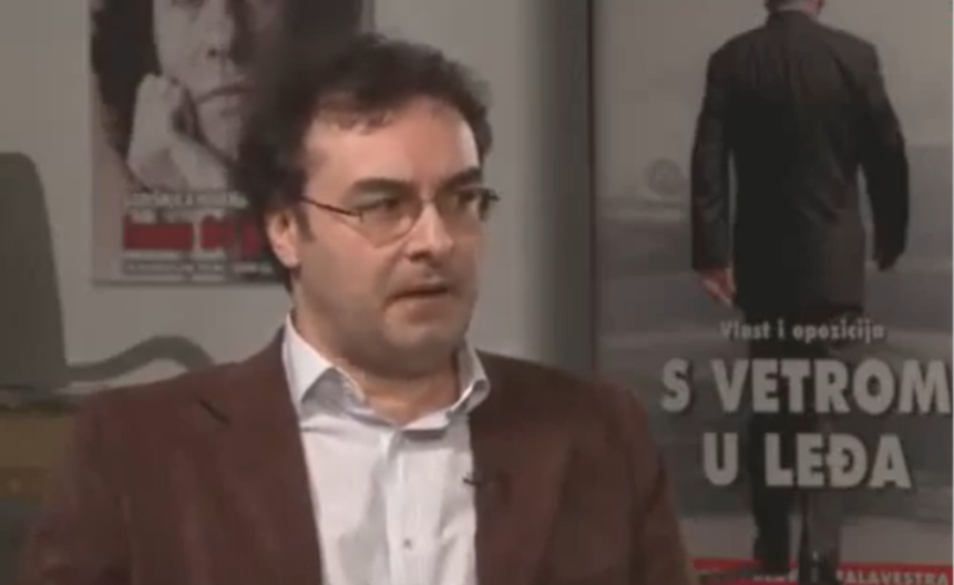 JOVO BAKIĆ NEKAD I SAD: Od hvalospeva Vučiću do poziva na "Zabelu"